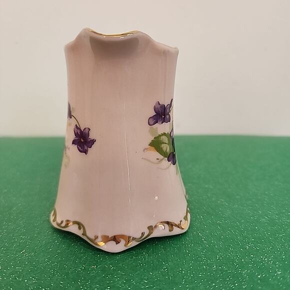 Vtg Leneige Creamer Burbank CA 1934-1955 Pink Porcelain Lavender Vioets Gold - Picture 4 of 8